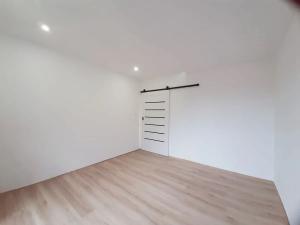 Prodej bytu 2+1, Karviná, Haškova, 57 m2