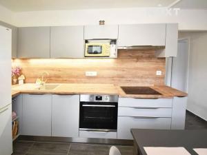 Pronájem bytu 2+1, Břeclav, Na Pěšině, 65 m2