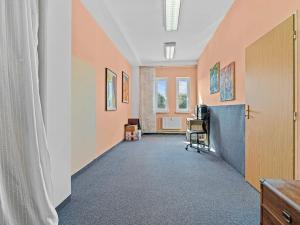 Prodej obchodního prostoru, Vsetín, Na Příkopě, 52 m2