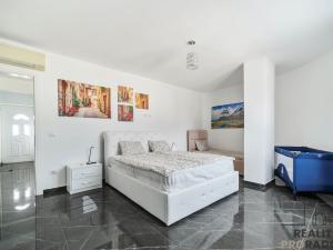 Pronájem bytu 3+kk, Drač,Albánie, 114 m2