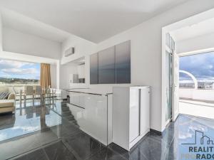 Pronájem bytu 3+kk, Drač,Albánie, 114 m2