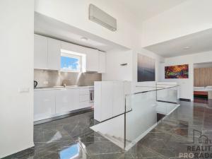 Pronájem bytu 3+kk, Drač,Albánie, 114 m2
