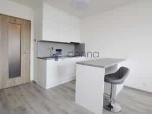 Pronájem bytu 1+kk, Praha - Háje, Výstavní, 39 m2