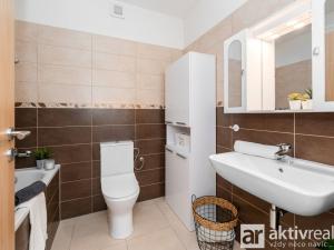 Prodej bytu 4+kk, Polerady, 74 m2