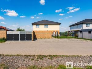 Prodej bytu 4+kk, Polerady, 74 m2