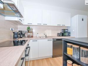 Pronájem bytu 3+kk, Liberec - Liberec II-Nové Město, Papírová, 94 m2