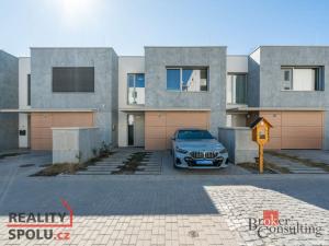 Prodej rodinného domu, Pardubice - Pardubičky, Nová Tesla, 175 m2