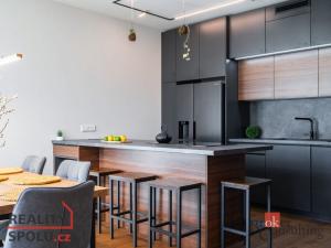 Prodej rodinného domu, Pardubice - Pardubičky, Nová Tesla, 175 m2