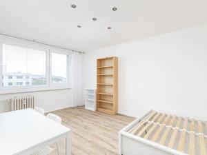 Pronájem bytu 1+kk, Praha - Modřany, Pejevové, 30 m2