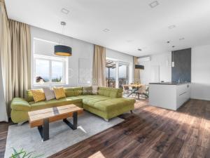 Prodej rodinného domu, Žatec - Záhoří, 382 m2