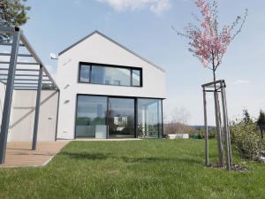 Prodej rodinného domu, Kostelec u Křížků, 226 m2