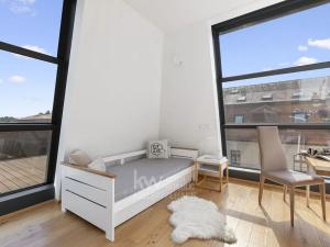 Pronájem bytu 3+1, Praha - Troja, Pod Havránkou, 103 m2