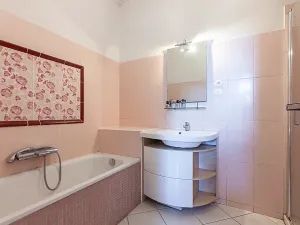 Prodej rodinného domu, Velenka, 616 m2