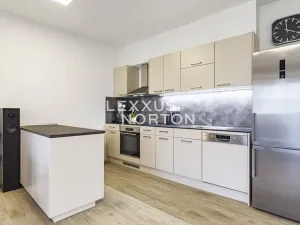 Pronájem bytu 3+kk, Praha - Karlín, Sokolovská, 84 m2