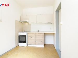 Prodej bytu 2+1, Orlová - Lutyně, 1. máje, 43 m2