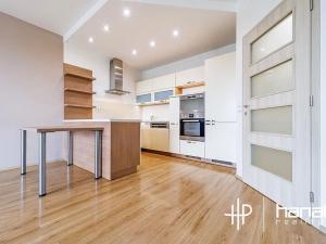 Pronájem bytu 3+kk, Olomouc, Jeremiášova, 106 m2