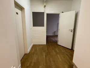 Pronájem kanceláře, Praha - Vinohrady, Řipská, 72 m2