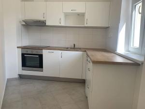 Pronájem bytu 1+kk, Brno, Mathonova, 24 m2