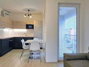 Pronájem bytu 2+kk, Praha - Stodůlky, Toufarova, 63 m2