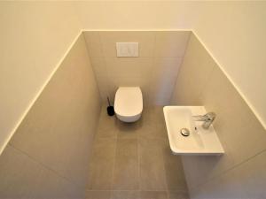 Pronájem bytu 3+kk, Praha - Kbely, Sedlářova, 77 m2