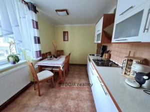 Prodej bytu 2+1, Tlučná, V Rybníčkách, 62 m2