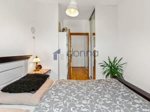 Pronájem bytu 3+kk, Praha - Ďáblice, Ďáblická, 83 m2