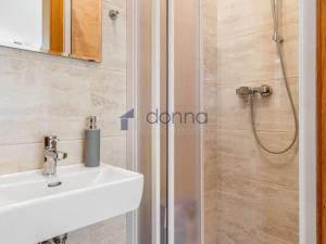 Pronájem bytu 3+kk, Praha - Ďáblice, Ďáblická, 83 m2