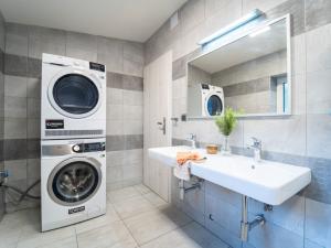 Prodej rodinného domu, Doubravčice, V olšinách, 182 m2