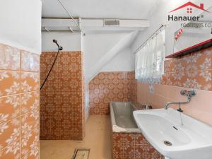 Prodej rodinného domu, Levín, 175 m2