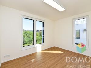 Pronájem bytu 5+kk, Beroun - Beroun-Závodí, Na Cvičišti, 117 m2