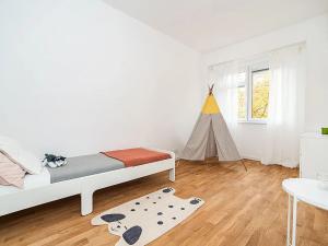 Prodej bytu 4+kk, Praha - Holešovice, Na Maninách, 95 m2