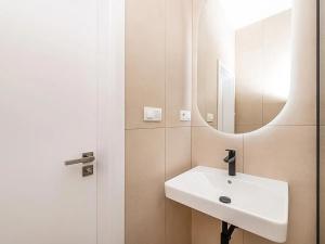 Prodej bytu 4+kk, Praha - Holešovice, Na Maninách, 95 m2