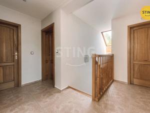 Prodej rodinného domu, Jaroměř, Albánská, 405 m2