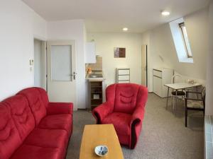 Pronájem bytu 2+kk, Pardubice - Zelené Předměstí, nábřeží Závodu míru, 63 m2