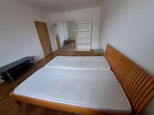 Pronájem bytu 2+1, Příbram - Příbram VII, třída Osvobození, 56 m2