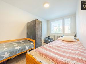Pronájem bytu 3+1, Kladno, Jerevanská, 70 m2