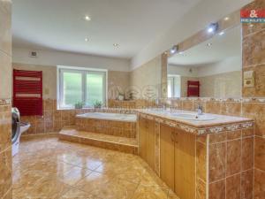 Prodej rodinného domu, Dolní Bělá, 300 m2