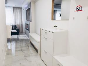 Prodej bytu 4+kk, Teplice - Řetenice, Rooseveltovo náměstí, 68 m2