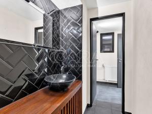 Pronájem obchodního prostoru, Praha - Vršovice, Norská, 464 m2