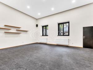Pronájem obchodního prostoru, Praha - Vršovice, Norská, 464 m2
