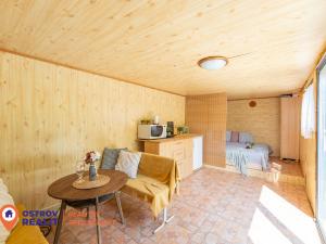 Prodej zahrady, Stražisko, 378 m2