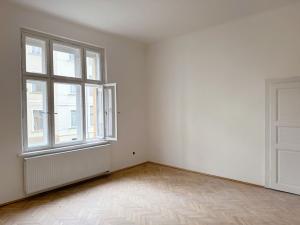 Prodej bytu 2+1, Teplice, Kollárova, 89 m2