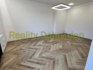 Pronájem bytu 2+1, Bruntál, Švermova, 48 m2