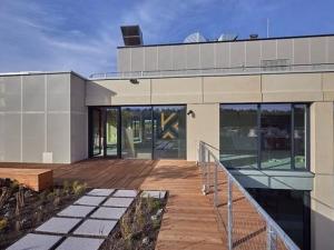 Pronájem kanceláře, Praha - Karlín, Rohanské nábřeží, 594 m2