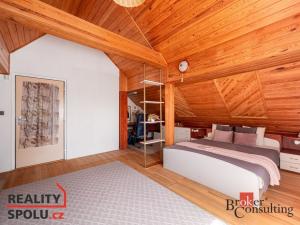 Prodej rodinného domu, Dolní Krupá, 226 m2