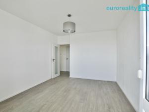 Pronájem bytu 2+kk, Praha - Troja, Na Šutce, 56 m2