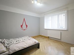 Prodej bytu 4+1, Karlovy Vary, Kosmonautů, 91 m2