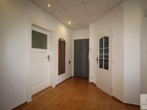 Prodej bytu 4+1, Karlovy Vary, Kosmonautů, 91 m2