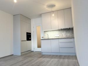 Prodej bytu 1+kk, Praha - Háje, Výstavní, 31 m2