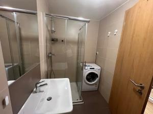 Prodej bytu 1+kk, Praha - Košíře, Hlaváčkova, 32 m2